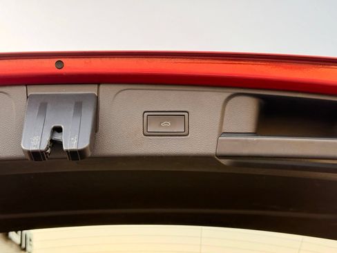 Used 2022 Volkswagen Atlas SEL AWD/4WD image 53