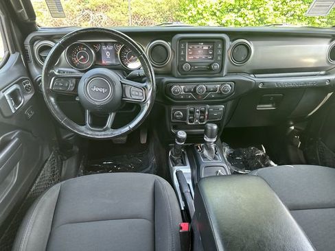 Used 2019 Jeep Wrangler Unlimited Sport S AWD/4WD image 25