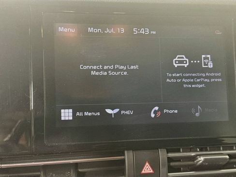 Used 2022 Kia Niro EX FWD image 14