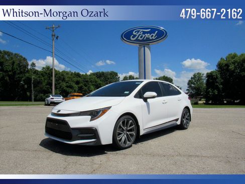 Used 2022 Toyota Corolla SE FWD image 1