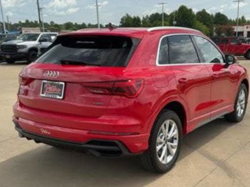 Used 2023 Audi Q3 2.0T Premium AWD/4WD image 5