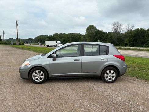Used 2007 Nissan Versa 1.8 S image 4