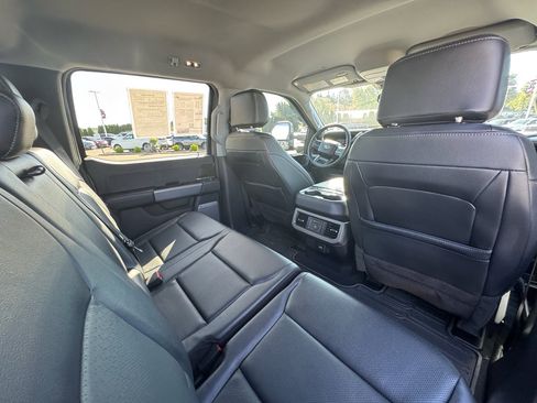 Used 2023 Ford F250 Lariat w/ Chrome Package AWD/4WD image 15