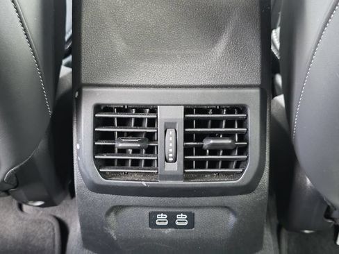 Used 2025 BMW 228i xDrive AWD/4WD image 15