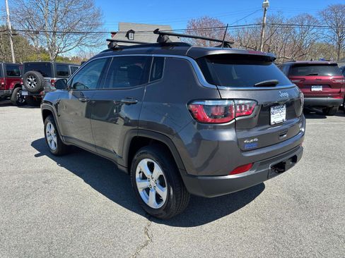 Certified 2020 Jeep Compass Latitude w/ Cold Weather Group AWD/4WD image 5
