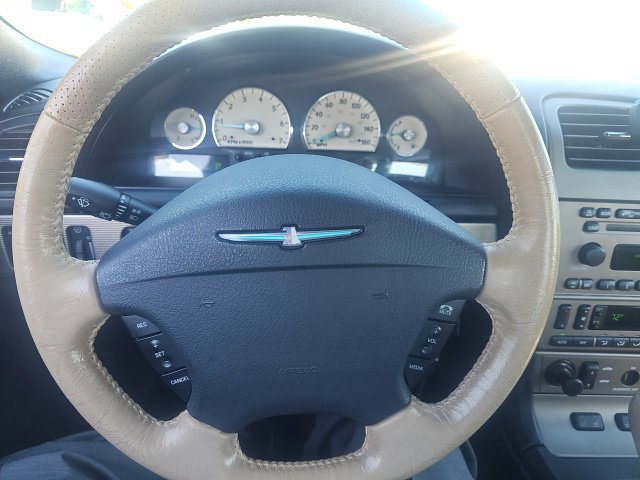 Used 2004 Ford Thunderbird RWD image 27
