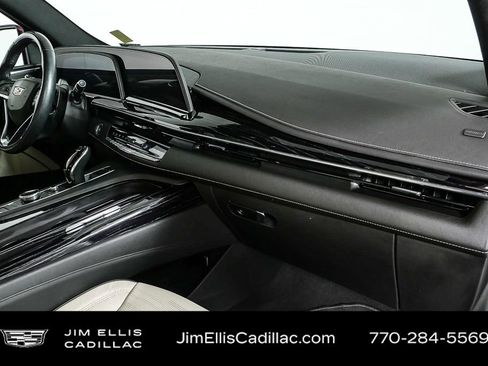 Used 2021 Cadillac Escalade Sport w/ Driver Assist Tech Package image 26