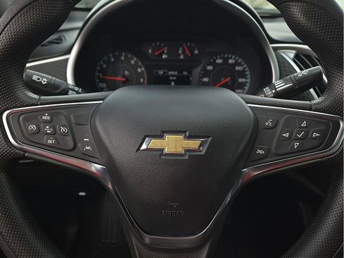 Used 2024 Chevrolet Malibu LT image 19