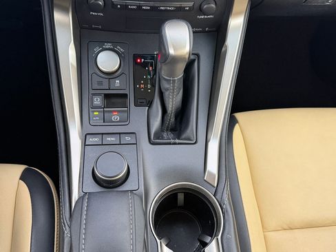 Used 2015 Lexus NX 200t FWD image 15