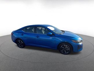 Used 2025 Nissan Sentra SV FWD video 2
