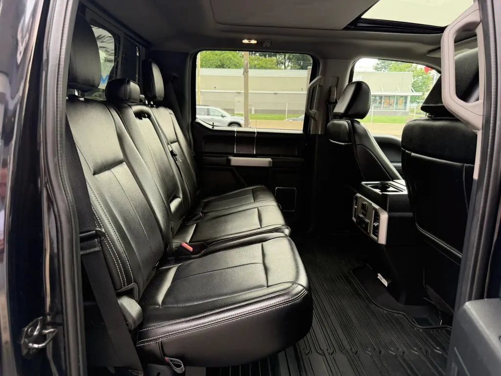 Used 2021 Ford F350 Lariat AWD/4WD image 41