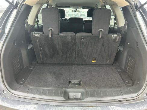Used 2013 Nissan Pathfinder S image 18