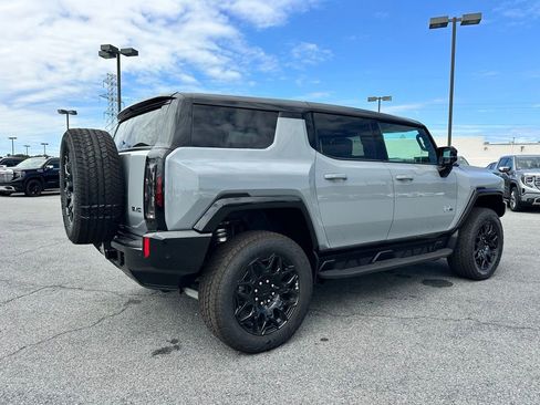 New 2026 GMC Hummer EV w/ LPO, Sport Package AWD/4WD image 10