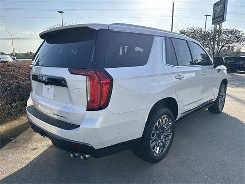 Used 2023 GMC Yukon Denali Ultimate image 5