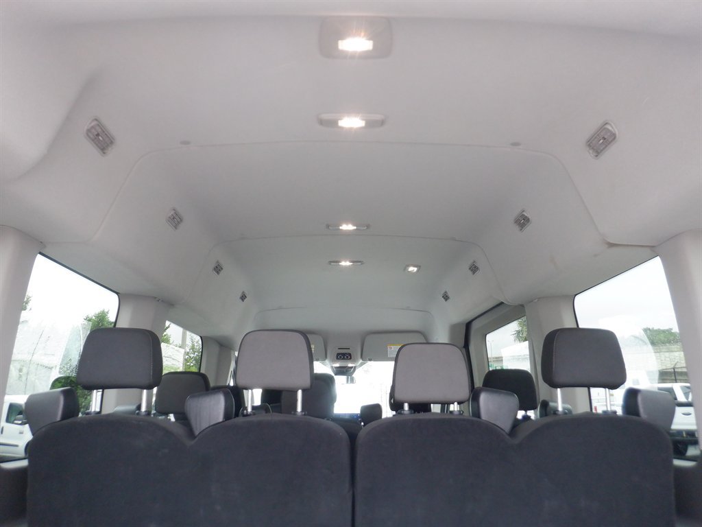 Used 2024 Ford Transit 350 XLT RWD image 7