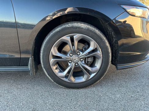 Certified 2023 Honda Accord EX image 8