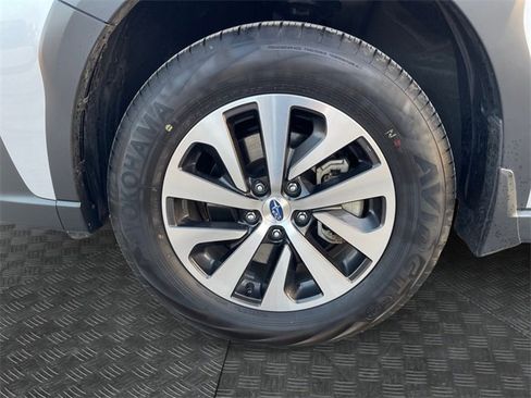Certified 2025 Subaru Outback Premium image 14