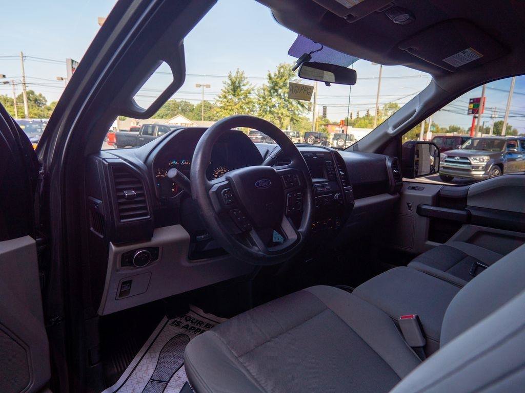 Used 2017 Ford F150 XL w/ Equipment Group 101A Mid AWD/4WD image 12