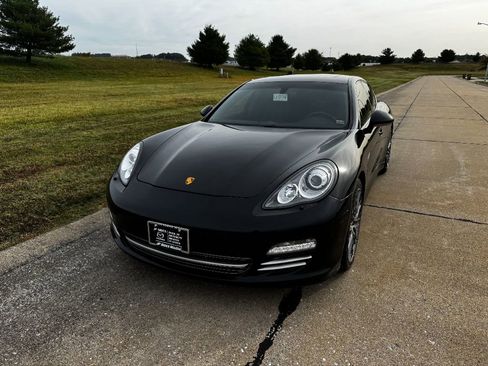 Used 2013 Porsche Panamera 4 image 13
