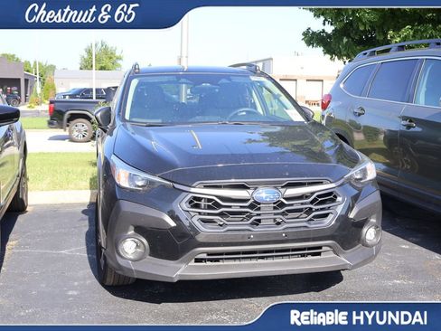 Used 2025 Subaru Crosstrek 2.5i Premium AWD/4WD image 4