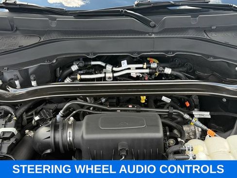 Used 2023 Ford Explorer ST-Line AWD/4WD image 11