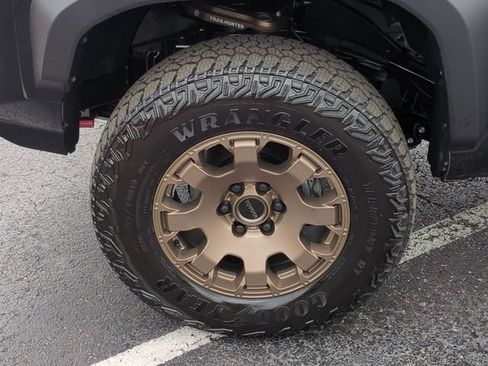 New 2026 Toyota Tacoma 4x4 Double Cab Hybrid image 9