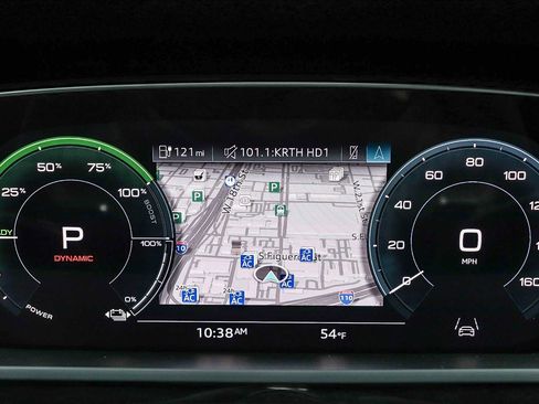 Used 2023 Audi e-tron S Prestige w/ Prestige Package image 33