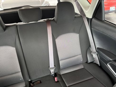 Used 2025 Kia Soul LX w/ LX Technology Package FWD image 35