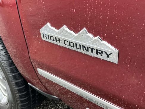 Used 2015 Chevrolet Silverado 1500 High Country w/ High Country Premium Package AWD/4WD image 12