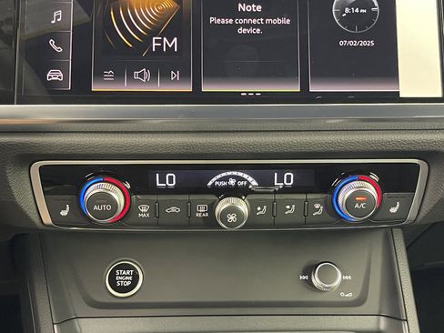 New 2025 Audi Q3 2.0T Premium image 30