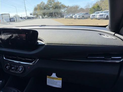 New 2026 Buick Envista Preferred w/ Convenience I Package image 32