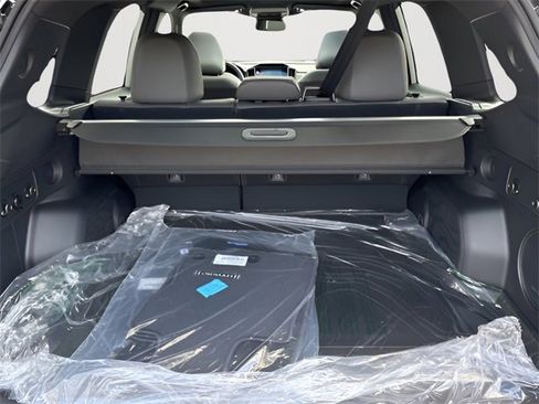 New 2025 Subaru Forester Limited image 11