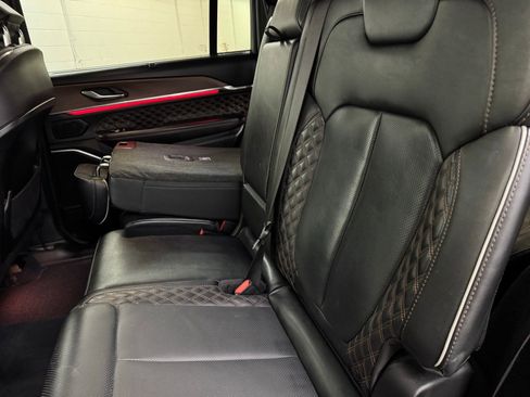 Used 2023 Jeep Grand Cherokee L Summit w/ Advanced Protech Group IV AWD/4WD image 34