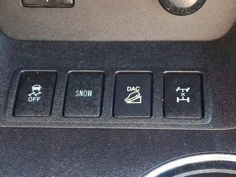 Used 2014 Toyota Highlander Limited AWD/4WD image 28