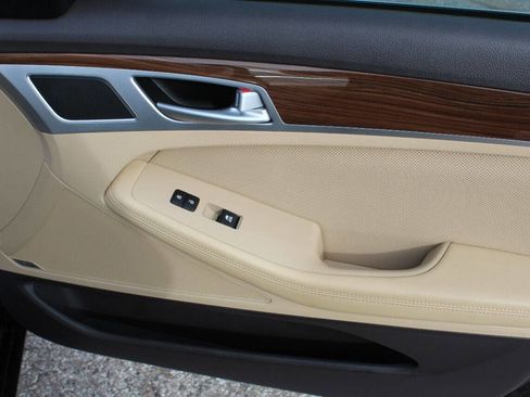 Used 2015 Hyundai Genesis 3.8 w/ Option Group 03 image 13