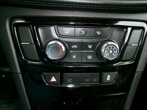 Used 2017 Buick Encore Preferred image 26