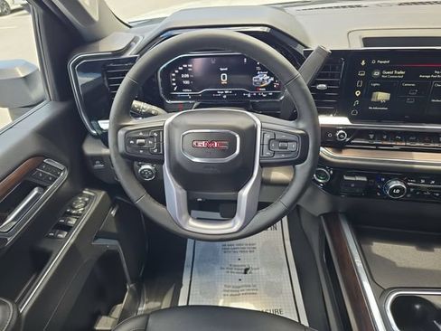 Certified 2024 GMC Sierra 2500 SLT AWD/4WD image 13