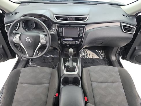 Used 2016 Nissan Rogue SV w/ SV Premium Package AWD/4WD image 9