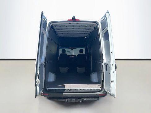 New 2026 Mercedes-Benz Sprinter 2500 image 12