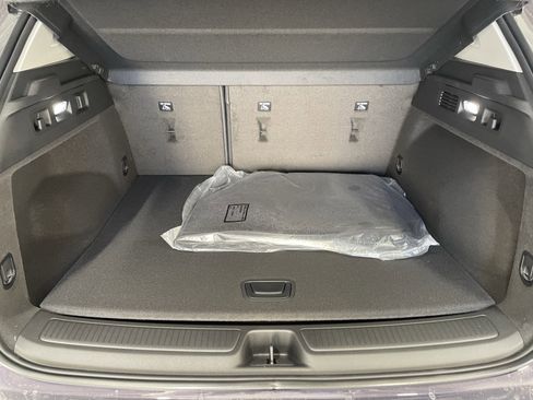 New 2026 Buick Envision Avenir image 9