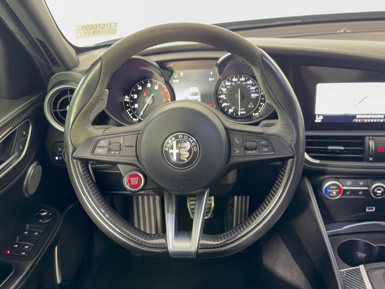 Used 2018 Alfa Romeo Giulia Quadrifoglio RWD image 10