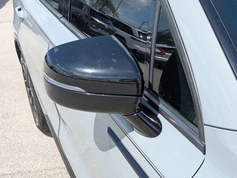 Certified 2022 Kia Sorento SX FWD image 13