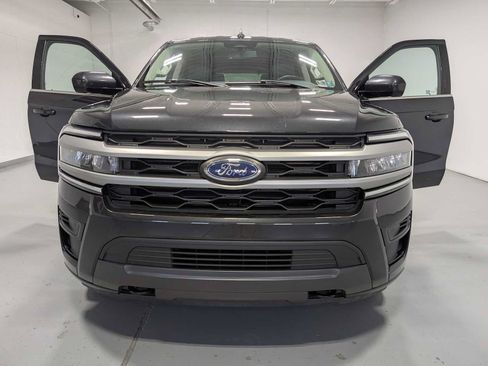 Certified 2023 Ford Expedition XLT AWD/4WD image 16