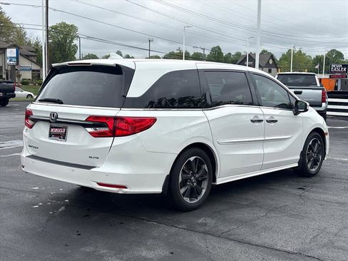 Used 2021 Honda Odyssey Elite image 3