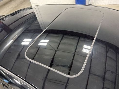 Used 2023 Nissan Altima 2.0 SR FWD image 19