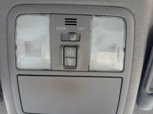 Used 2011 Toyota RAV4 Limited w/ Limited Extra Value Pkg FWD image 26