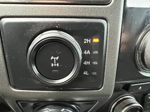 Used 2018 Ford F150 Raptor w/ Equipment Group 802A Luxury image 40