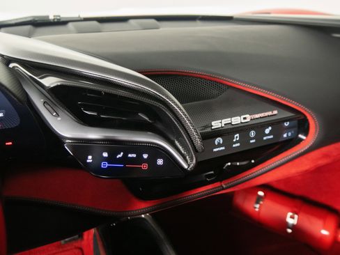 Certified 2022 Ferrari SF90 Stradale AWD/4WD image 15