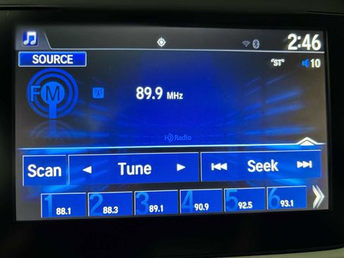 Used 2021 Honda HR-V EX image 12