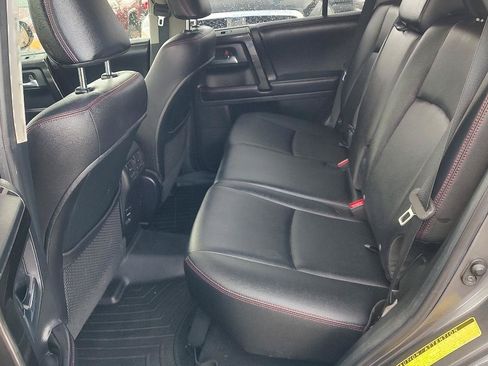 Used 2016 Toyota 4Runner Trail Premium AWD/4WD image 19